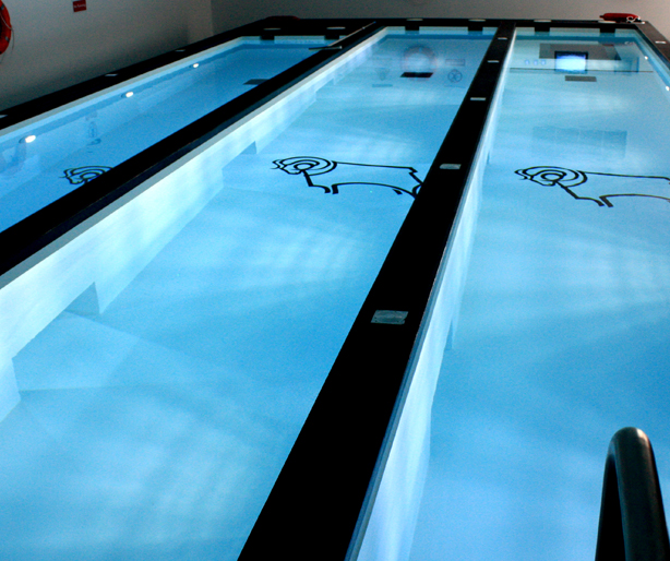 5 Reasons why an epoxy membrane is the best commercial pool liner header image